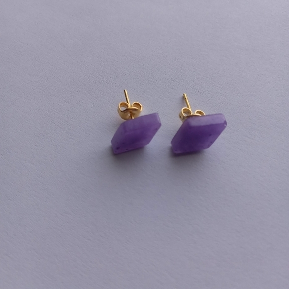 Hand Crafted Jewelry - CLEARANCE - Purple resin diamond shaped stud earrings